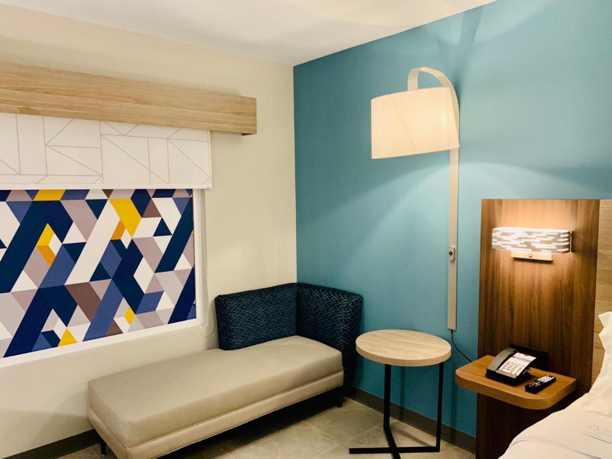 Holiday Inn Express - Guadalajara Vallarta Poniente By Ihg Zapopan Zewnętrze zdjęcie